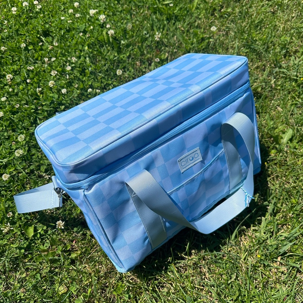 2-tone blue cooler, CIROA 🩵💙
